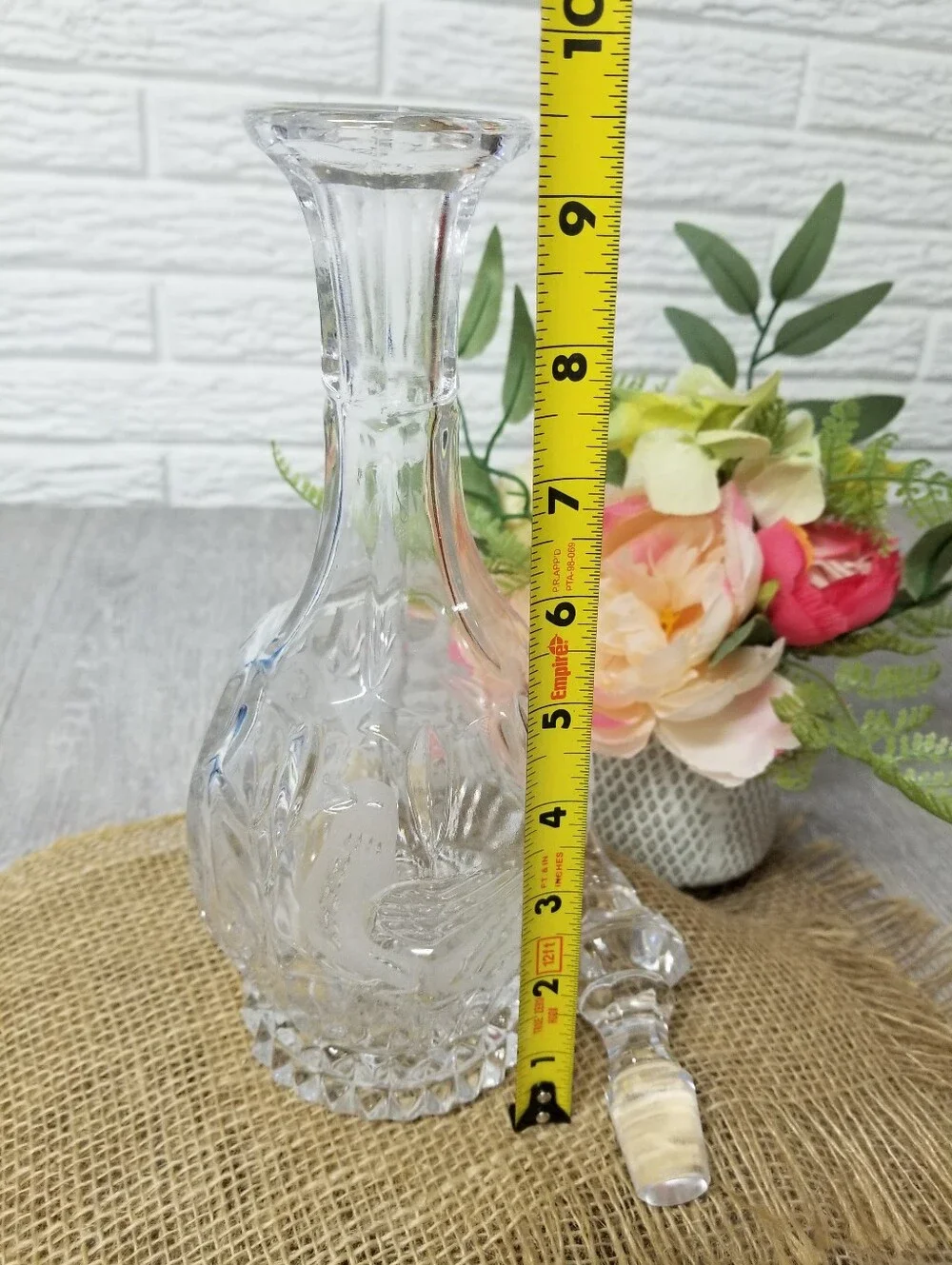 Vintage D' Adriana Las Aves Crystal Decanter